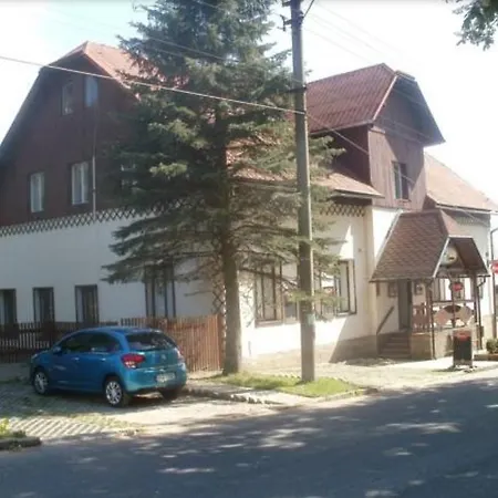 בית הארחה Relax House Rádlo