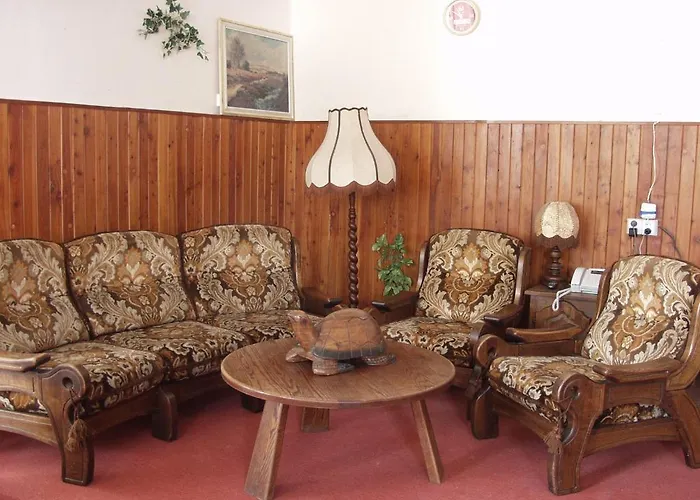 Relax House 3*
