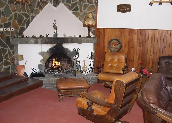 Relax House